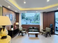 Le 8 Chain Hotel (Bengbu Zhanggongshan Park)