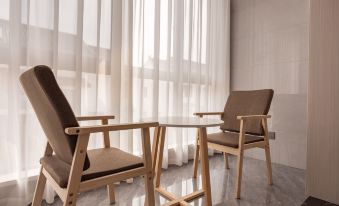 Zizai Mountain Residence Homestay