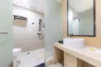 Anli&Hotel (Xianning Railway Station Yong'an Avenue Branch)