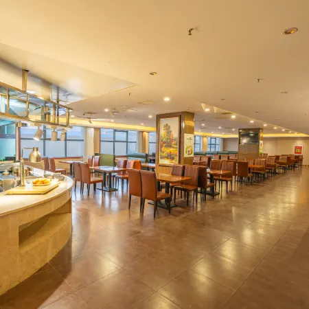 Ruijixiyue International Hotel (Jiaozuo Qinyang Branch)