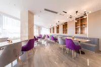 Lavande Hotel (Hezhou High-Speed Railway Station Yongfeng Lake) Hotels in Hezhou