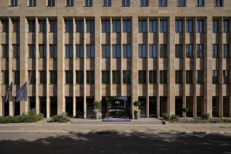 The Posthouse Berlin Potsdamer Platz - Leonardo Limited Edition Отели рядом с достопримечательностью «Embassy of the Netherlands»