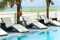 The Beach Apartments - Rooftop Pools