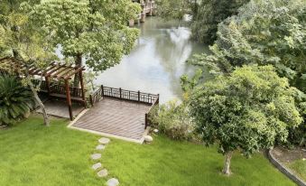 Shanghai hi time holiday home party villa