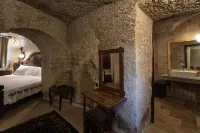 Grand Cave Suites - balcony
