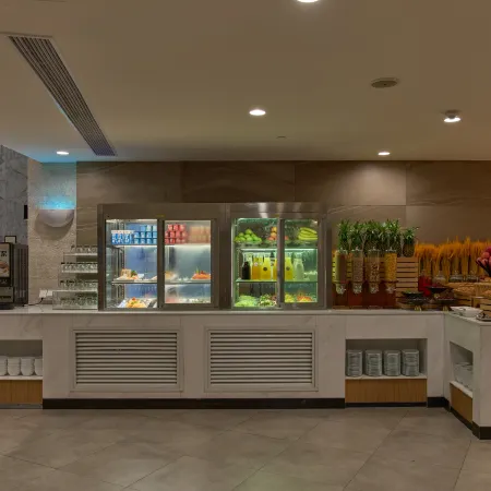 Hyatt House Shenzhen Airport