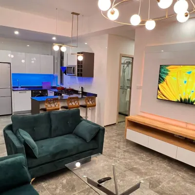 Elizabeth Golf Apartment unit 1105 Hotels near Nyarutarama