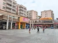 Dianwanjing E-Sports Hotel (Qingyuan Lianzhou Building) - 2-Star