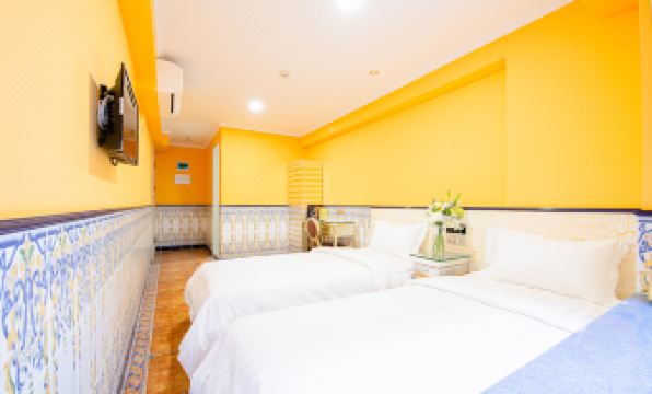 Family Inn(RUA DE CAMILO PESSANHA)