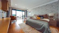 Jinguiyue · Taibaixian Hot Spring Resort Hotel - 3 stelle