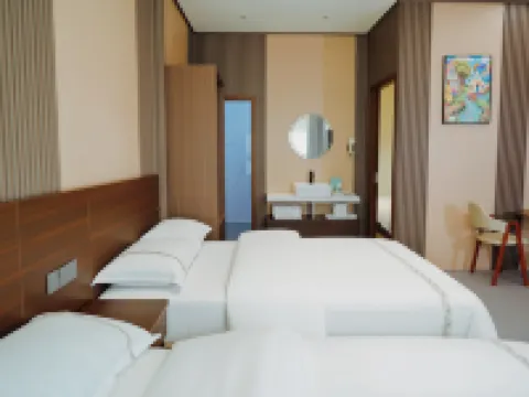 Wanxifu Lake Hotel 寧ジハニ族イ族自治県のホテル
