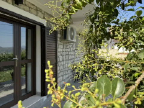 Te Gjyshi (at Grandfather) Hotels in Berat