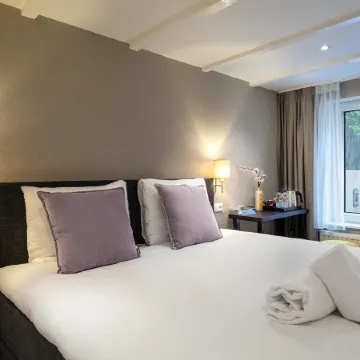 NL Hotel District Leidseplein Отели рядом с достопримечательностью «Круглая лютеранская церковь»