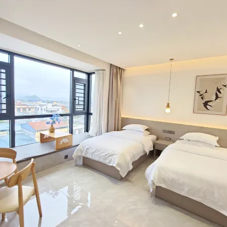 Yuanmengju Hotel