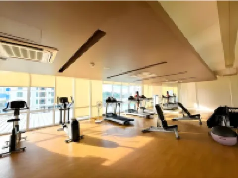 Executive 1-BR City Suite: Abreeza Place Condominium