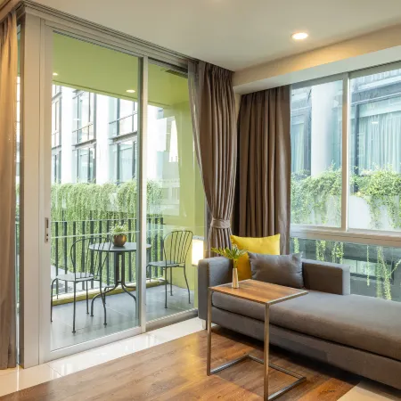 LiT BANGKOK Residence