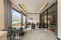 Shell Hotel (Huainan No.2 Middle School Xihu Spring Shop) - Park Yeri