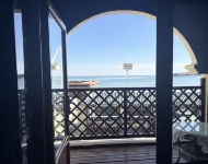 Moon Bay Holiday Hotel