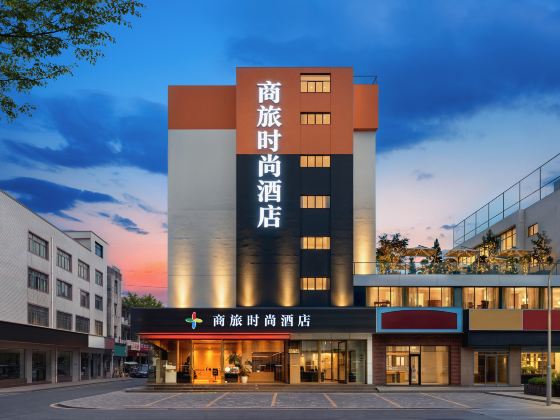 Tourism Trend Hotel