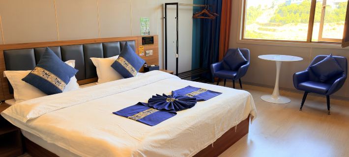 Four Seasons Business Hotel, Yalian Township Hotels in Yongde