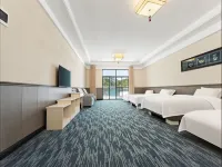 Huishui Bainiaohe Intelligent Holiday Hotel