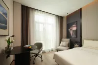 Yaduo Hotel, Roosevelt Shopping Center, Xi'an Road, Dalian - New