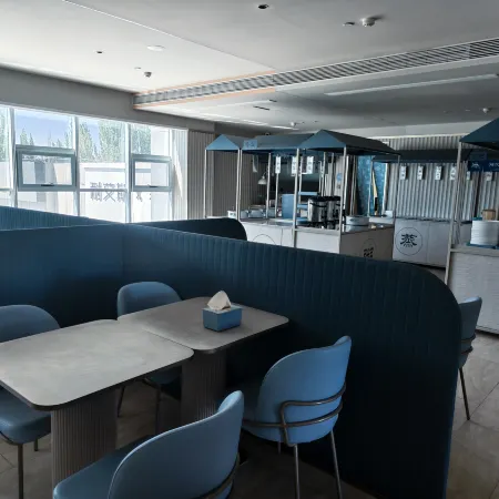 VS Esports Hotel