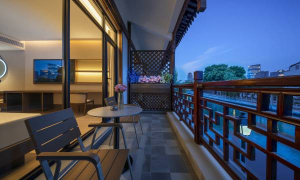 Suzhou Shantang Hepan Hotel (Shantang Street & Shilu Metro Station Branch)