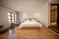 Qingdao Wanqi Homestay (Zhanqiao Zhongshan Road Subway Station)