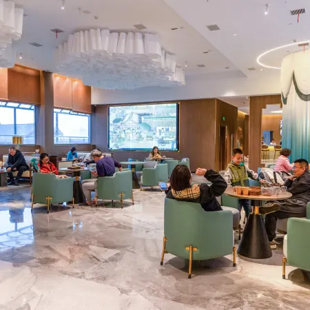 Life Hotel