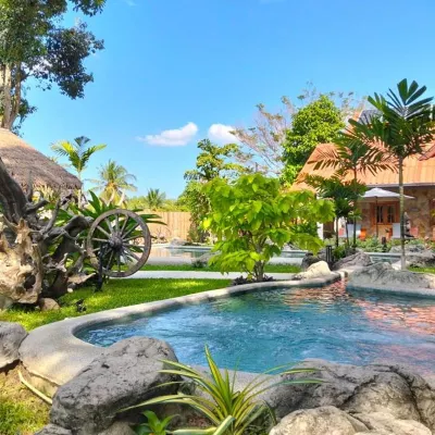 Varaya Resort Pattaya Hotels near Bang Lamung