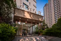 Shufu Hotel Shanghai (Jinsha Jianglu Metro Station, Global Harbor) Hotels in Zhongshan Park Commercial Area