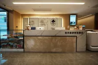 Chinese to GreenTree Inn Select Hotel (Yichun Station Xiaoxing'anling Botanical Garden Branch) - 2-Star