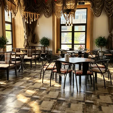 Zhaxi Zhuomu Hotel