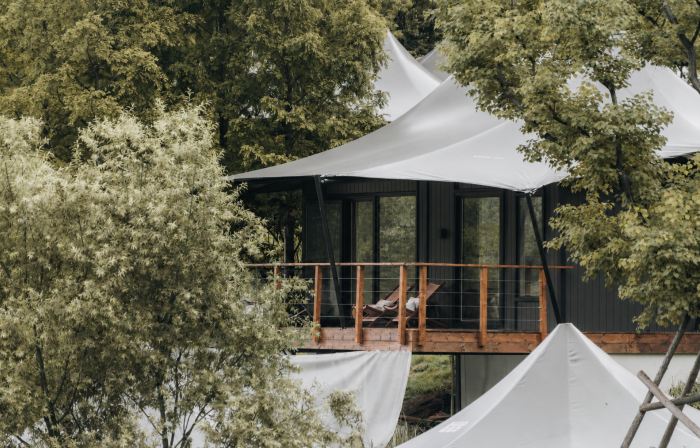 Yuwu Xisu · Independent Tent Top Mountain Camping Homestay (Jinhua Beishan Longlong Island)