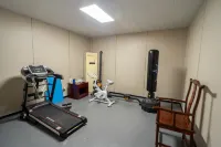 Yinhao · Manju Hotel (Longquan Park) - Gym