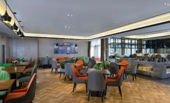Country Inn & suites by Radisson((Lingnan Xintiandi Branch, Foshan Zumiao Subway Station)