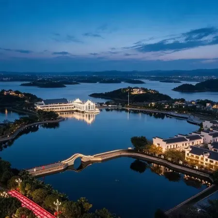 Guanghan Shuilinglong Lakeside Resort Hotel (Yijiaheba Scenic Area)