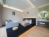 Semi-Wild · Crest Wild Pool & Family Vacation Homestay - Pet friendly