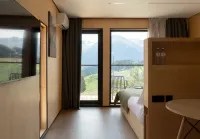 Oi-Qaragai Mountain Resort - Parkplatz