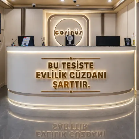 Cosinus Airport Hotel