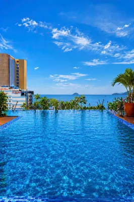 Autumn Sea Boutique Hotel - Yüzme Havuzu