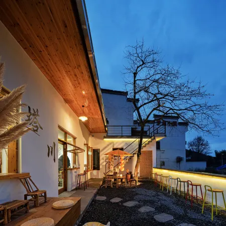 Hongcun Xinxin Zixin Inn