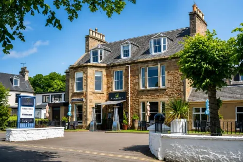 The Glenmoriston Townhouse Hotel - parking