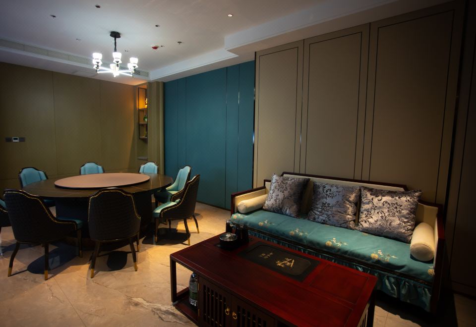 5. 하얼빈 이위안 ..