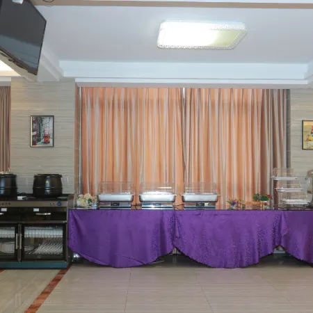 Aifeel Hotel (Ledong Lvzhi Nan Gan'en Road)