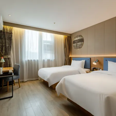 Homeinn Hotel (Weifang Xinhua Road Shengli East Street City Government Plaza)
