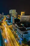 The Landmark by the Only Bnb Các khách sạn gần Straits Quay Convention Center