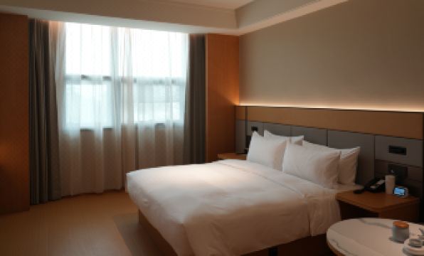JI Hotel (Shenzhen Bantian Huawei Base)