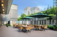 嘉興南湖帕瑞思設計師酒店 鄰近體育訓練指導中心遊泳館的酒店